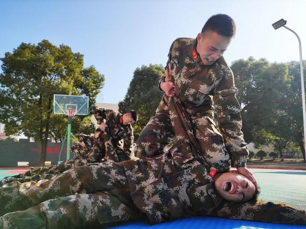 燃！直擊武警第二機動總隊某支隊冬季大練兵火爆現場