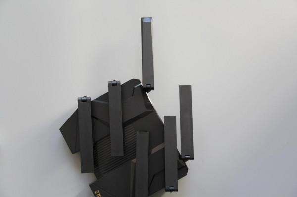 中興AX5400 Pro拆解報告：很強，不過還可以更強