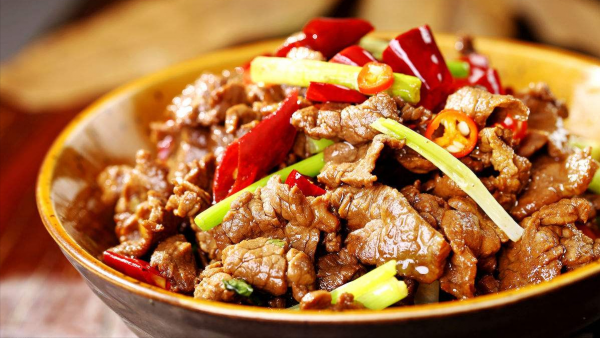 湖南最出名的12道名菜，香辣可口，又鮮又嫩，自己在家也能輕鬆做