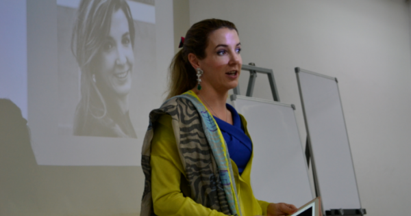 泥瓦匠的彪悍女兒：未婚先孕嫁盧森堡王子，10年後被富家千金取代