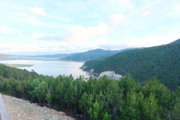 駕探嶽去秘境藏地