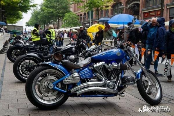 「 滾雷之聲 」數萬輛哈雷的巡遊活動 「 滾雷之聲 」數萬輛哈雷的巡遊活動