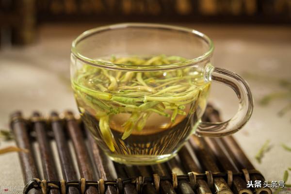 中藥清熱解毒之金銀花