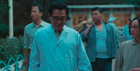 《功勳》屠呦呦篇，三位都是一級演員！最大的配角已經77歲了