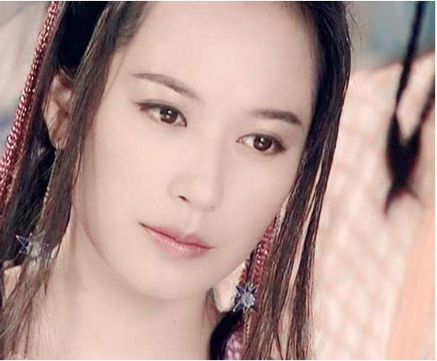 8位沒“少女感”的女明星，20多歲顯老，同齡人老了她們卻反超了