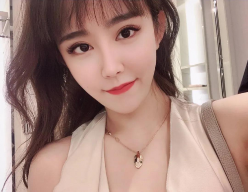 嘴碎的林總加上嘴毒的四姐，等於不是停播就是封號