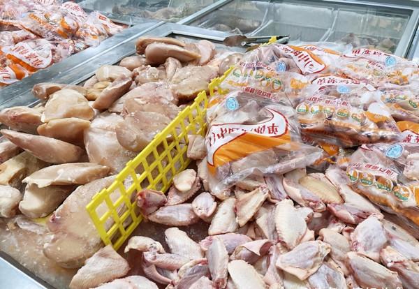 超市裡的“冷凍雞腿”為何這麼便宜?可以常吃嗎?弄懂再買心有底 超市裡的“冷凍雞腿”為何這麼便宜?可以常吃嗎?弄懂再買心有底