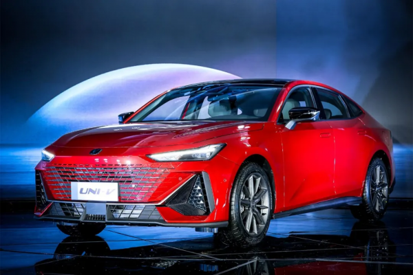 市佔率增加10.7個百分點，中國品牌轎車為何會變得這麼猛？