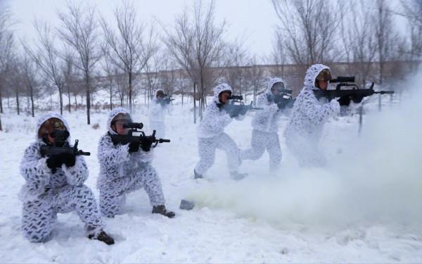 美國如何看待95步槍?設計過時但效能可靠強大,王者地位不可撼動 美國如何看待95步槍?設計過時但效能可靠強大,王者地位不可撼動