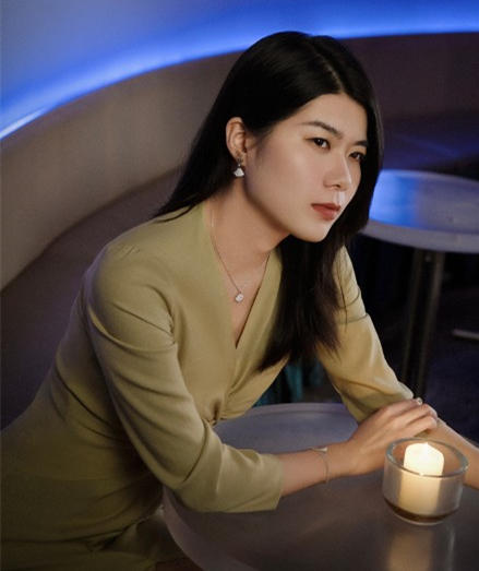 出道前一般般，火了之後一年比一年好看，難道真是“紅氣養人”？