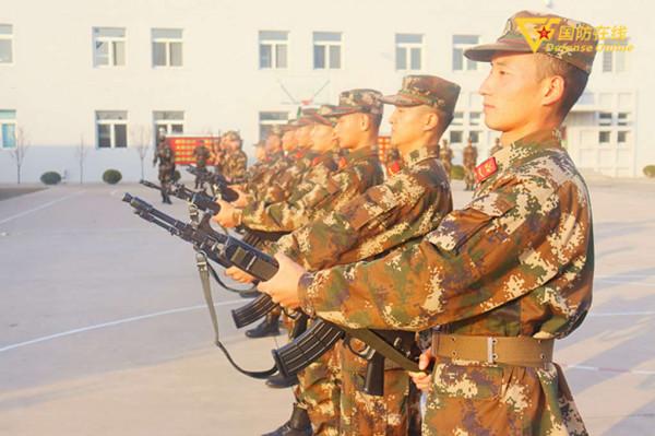 組圖｜冬季大練兵，一起“燃”起來