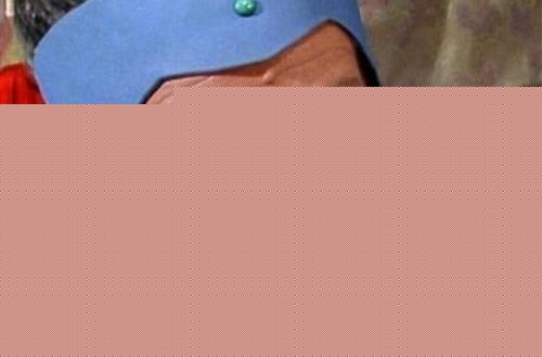 劉姥姥多有分寸感？遊大觀園在黛玉處眉開眼笑，到寶釵處一言不發