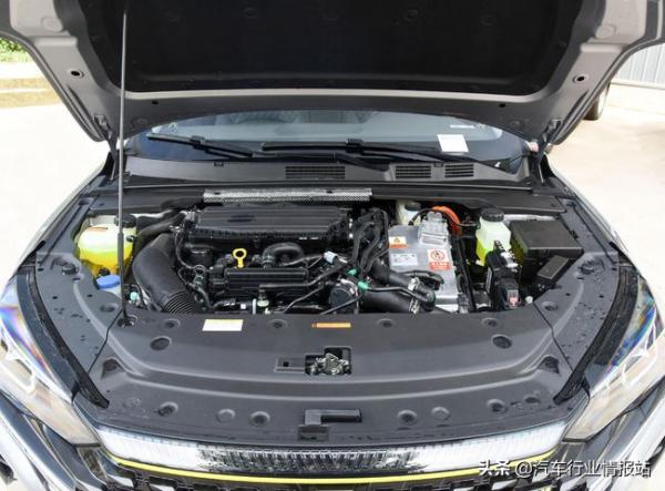 寬體設計，搭載1.5T馬赫發動機，奕炫MAX產品力分析