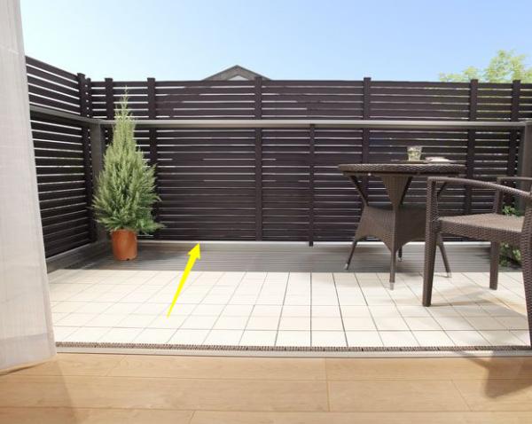 國外陽臺新操作,外沿加寬圍一圈不鏽鋼格柵板,面積增加通風透氣 國外陽臺新操作,外沿加寬圍一圈不鏽鋼格柵板,面積增加通風透氣