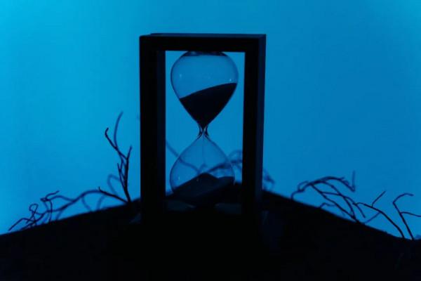 未來改變過去 未來改變過去