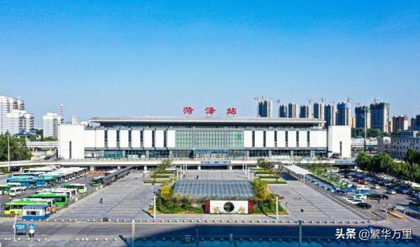 山東省的區劃調整，16個地級市之一，菏澤市為何有11個區縣？