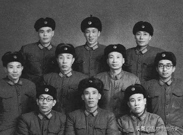 未機械地執行命令,軍務科長改變策略,率180師二梯隊成功突圍 未機械地執行命令,軍務科長改變策略,率180師二梯隊成功突圍