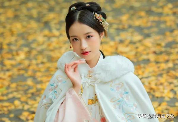 民間故事：郎中救一白狐，不久夫妻遇難，狐仙自斬內丹救活兩命