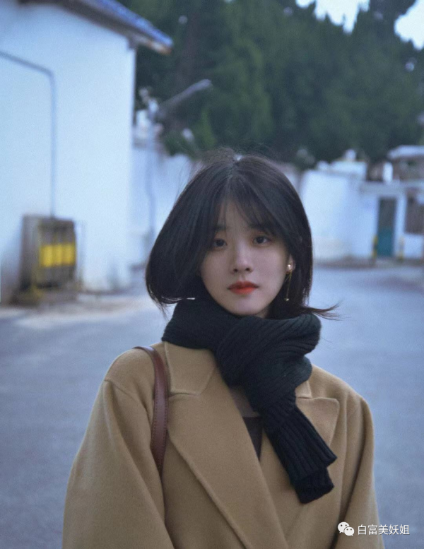 抖音第一清冷顏純過奶茶！200w人求紅卻都被拒？