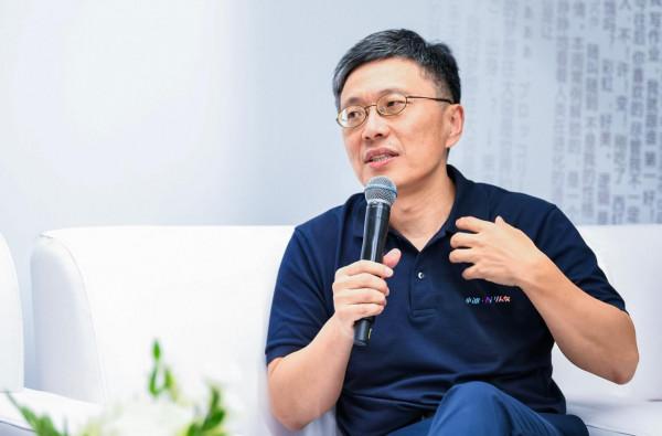 小冰建“島”，是要做AI時代 的“微信”嗎？