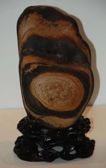 天下奇石太美了