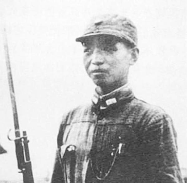 刺刀捅進身體後仍殺敵五人，犧牲後許世友為其絕食一天，他是誰？