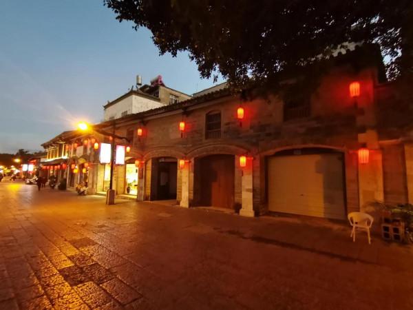 夜遊臨安古城，不一樣的美