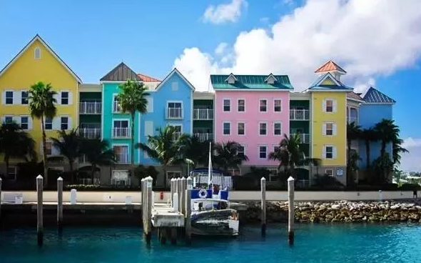 巴哈馬——一個靠“薅美國羊毛”富起來的黑人國家 巴哈馬——一個靠“薅美國羊毛”富起來的黑人國家