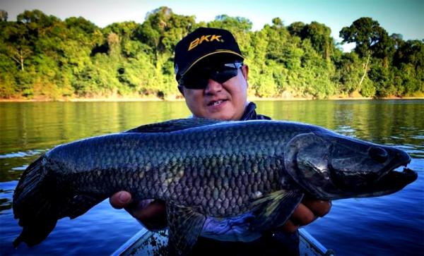 男人為了釣魚能有多瘋狂?在海上漂了10年,解鎖上千魚種成就 男人為了釣魚能有多瘋狂?在海上漂了10年,解鎖上千魚種成就