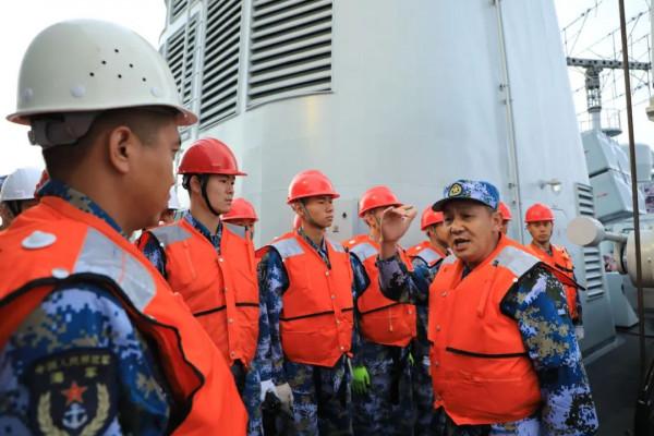 淬火礪劍！南部戰區海軍某基地新年度開訓