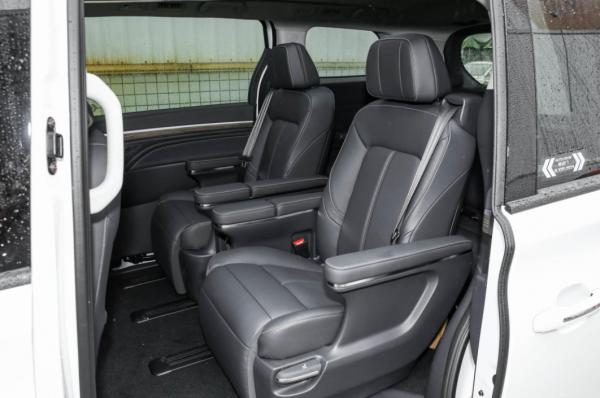 來自於國產品牌的廣汽傳祺M8,擁有寬敞空間豐富配置 來自於國產品牌的廣汽傳祺M8,擁有寬敞空間豐富配置