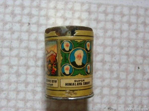 康熙強制自己戒菸，卻把鼻菸壺發展成了精美的工藝品，遠銷海外