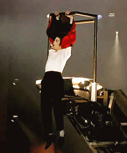 邁克爾傑克遜去世11年後:大兒子遺傳白癜風,女兒患抑鬱症 邁克爾傑克遜去世11年後:大兒子遺傳白癜風,女兒患抑鬱症