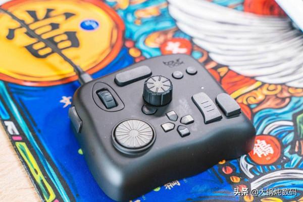 我終於有了自己的書房,一個屬於自己的桌面好物分享 我終於有了自己的書房,一個屬於自己的桌面好物分享