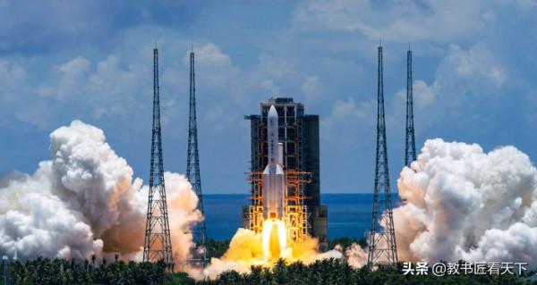 祝賀我國試驗成功大推力固體火箭發動機