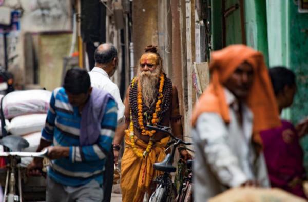 在印度街頭，一旦碰到這類人，記得不要對他拍照
