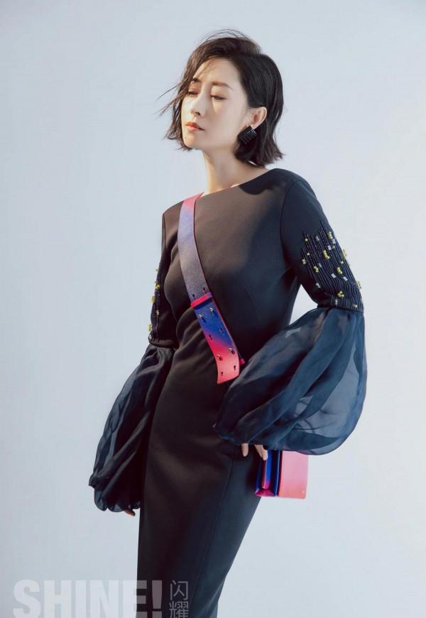 劉敏濤高畫質美圖，大姐的這氣質絕了