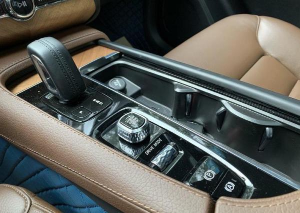 厚道卻被冷落的豪車!沃爾沃XC90一口氣跌12.89萬,值得買麼? 厚道卻被冷落的豪車!沃爾沃XC90一口氣跌12.89萬,值得買麼?