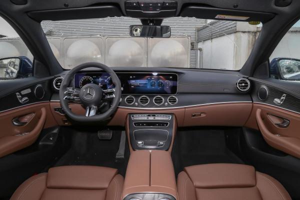 實拍賓士E級：起步43&period;99萬元，披上運動外衣後，還能吸引眼球嗎？