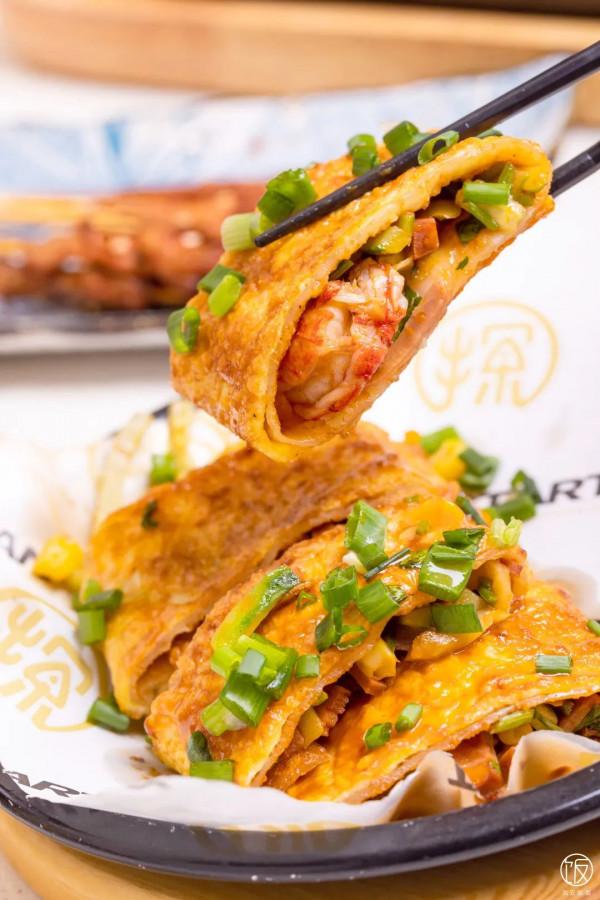 探魚新爆款「冬陰功烤魚」來了，一整個泰爽辣