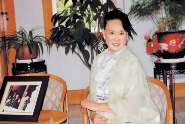 1969年，李宗仁去世後留下30歲妻子胡友松，繼子宣告：她是李家人