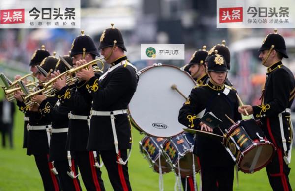 英國王室的13個職位，看似怪誕，實際作用卻都不小