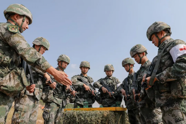 第71集團軍某旅：衛勤淬火！硬+實！