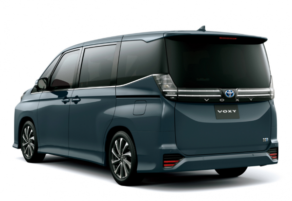 定位低於賽那，提供四驅，豐田新款MPV釋出，網友：加價不買！