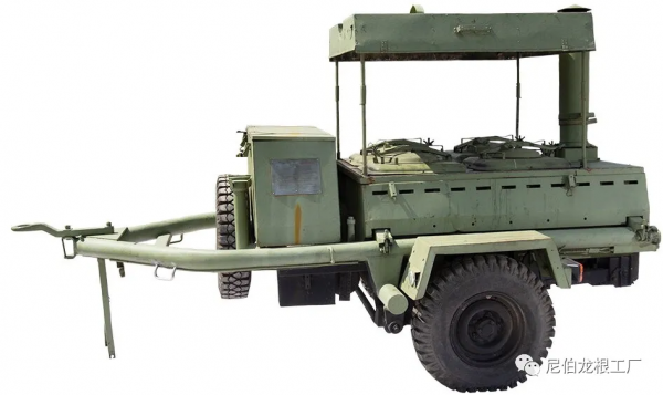 灰色牲口投食器：蘇俄牽引式野戰廚房小史