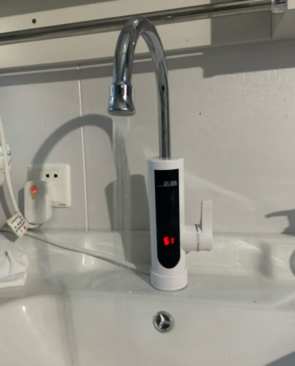 電加熱水龍頭靠譜嗎？值不值得買？我使用過，最有發言權