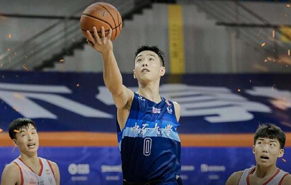 又一場大勝！廣東後衛得分炸裂，大戰福建國青得分王