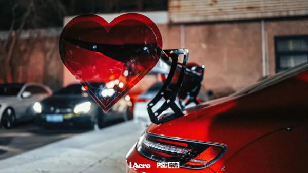 屬於iAcro的平安夜是什麼畫風？