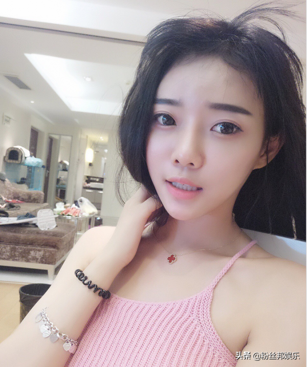 芮甜甜迴歸YY在即，回應粉絲“馬上”開播，已頻繁更新短影片