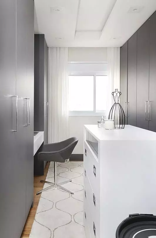 136平挑高戶型變loft樓層，一地兩用抬高做書房，省空間